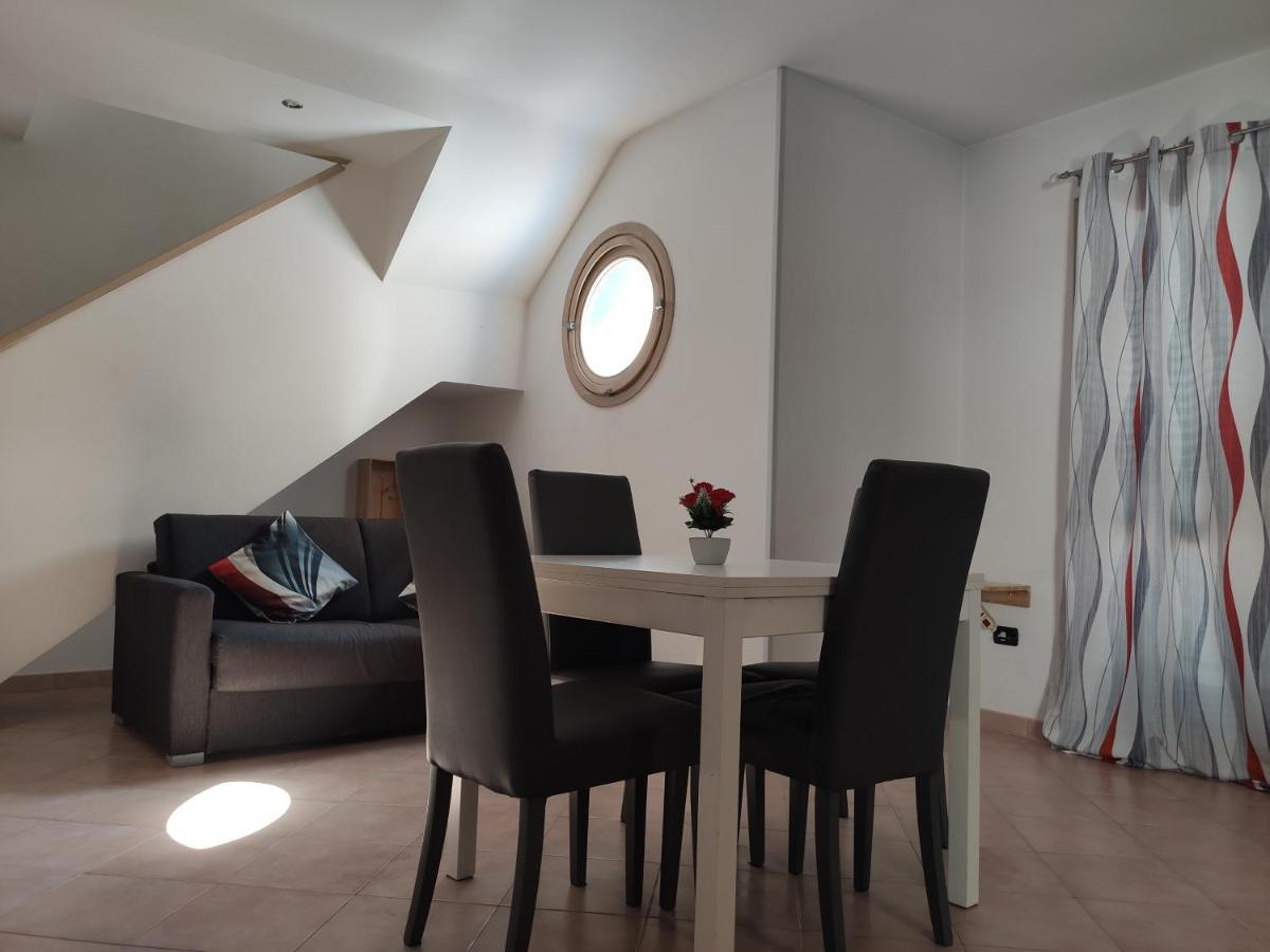 Red Lux Apartment Fiumicino Zewnętrze zdjęcie